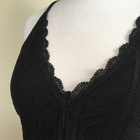 Deep V Lace Bodice Abstract Stripe Print Romper - Picture 4 of 5